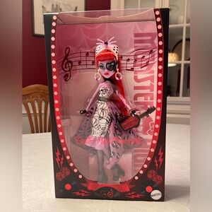 Monster High Outta Fright Operetta Doll